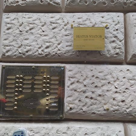 Beatus Viator Guest House ローマ エクステリア 写真